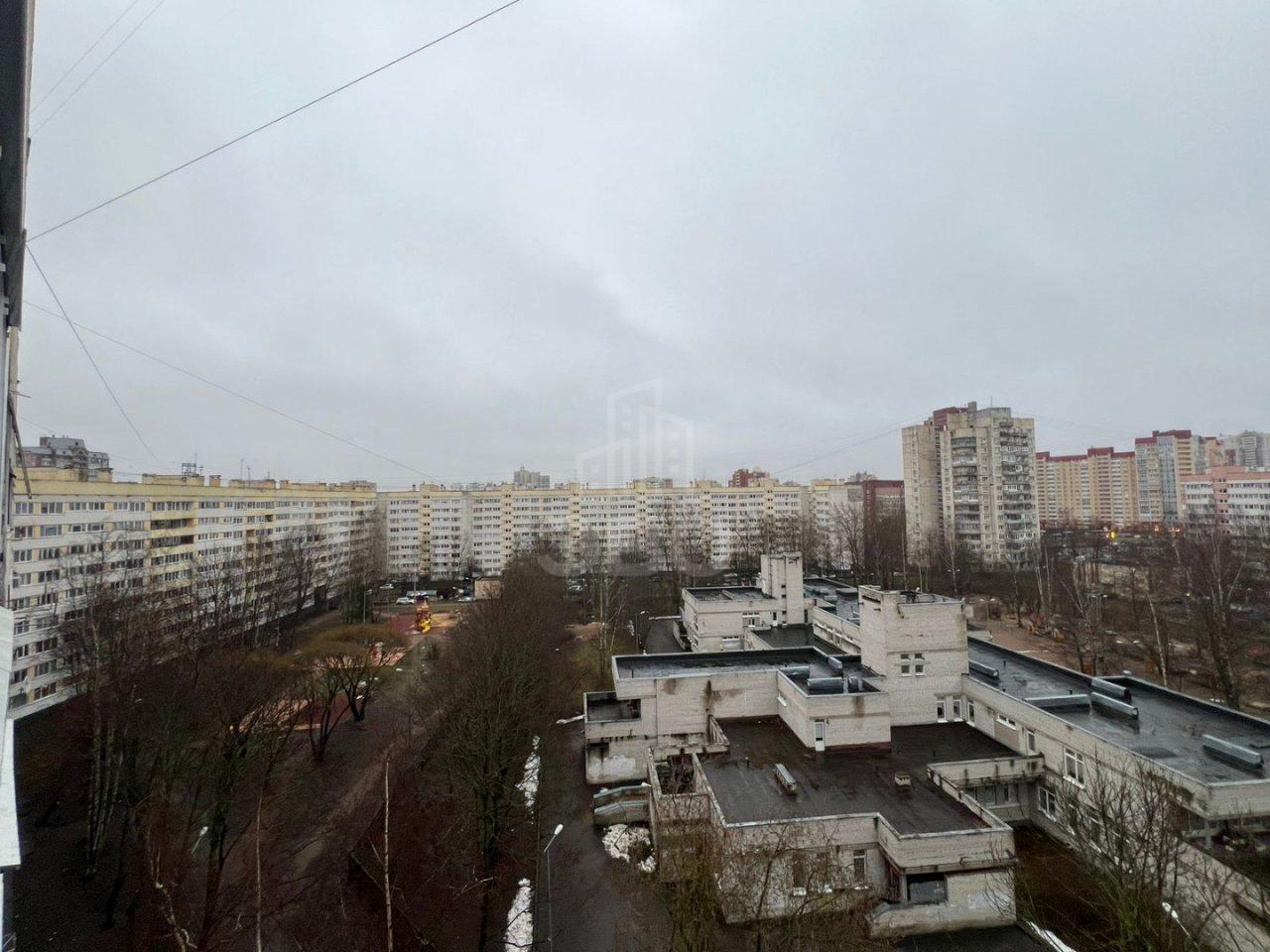 двухкомнатная квартира в Санкт-Петербурге по адресу: Есенина ул., 8, к 1