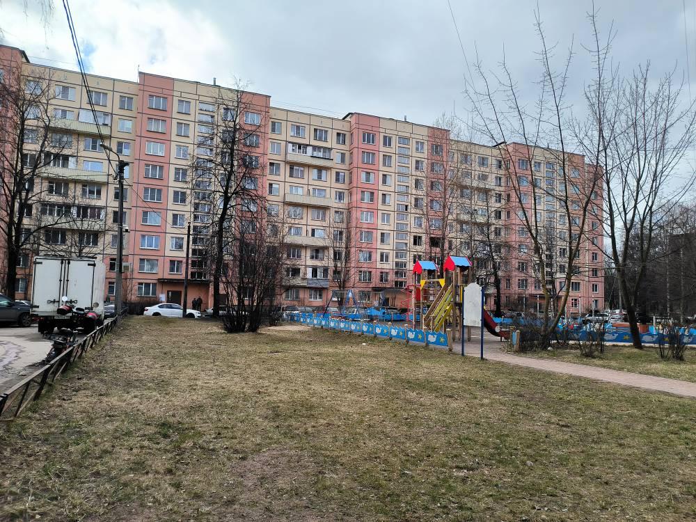 однокомнатная квартира в Санкт-Петербурге по адресу: Полюстровский проспект, 9