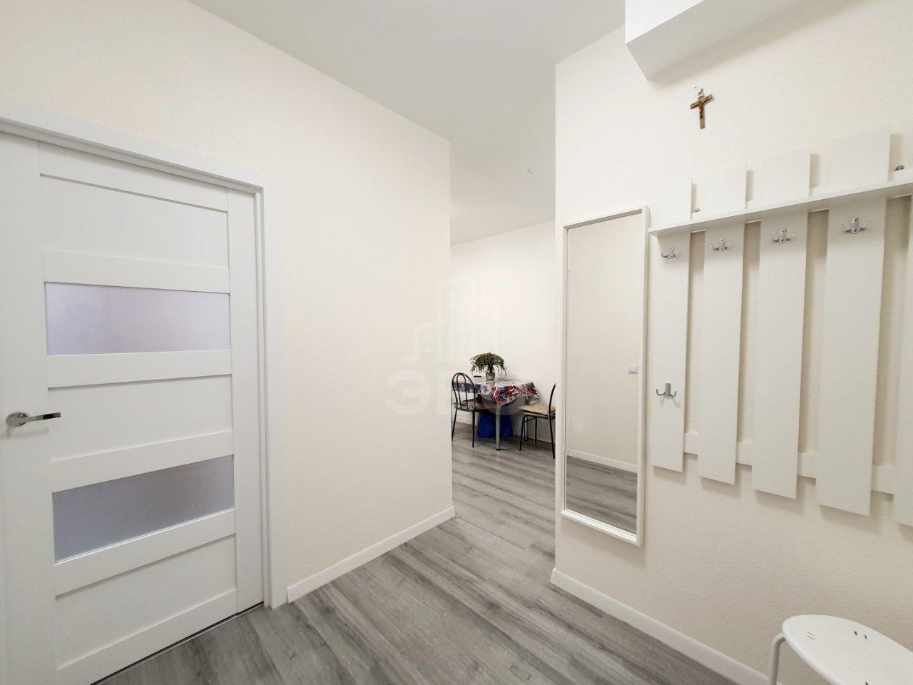 однокомнатная квартира в Санкт-Петербурге по адресу: Плесецкая ул., 28, к 1