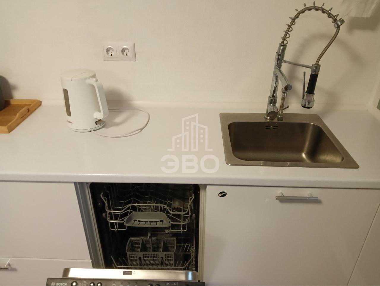 двухкомнатная квартира в Санкт-Петербурге по адресу: Большой Сампсониевский проспект, 69, к 3