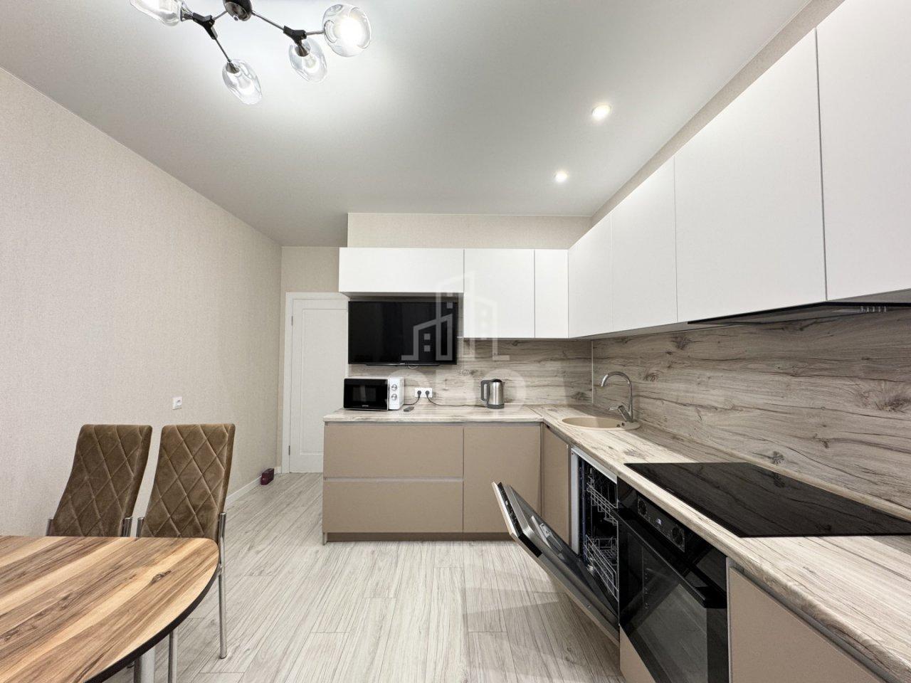 двухкомнатная квартира в Санкт-Петербурге по адресу: Измайловский б-р., 9, строение 1