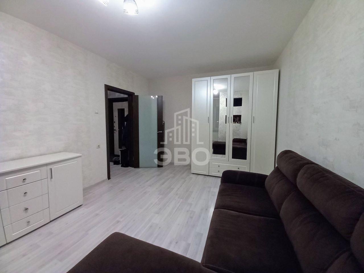 однокомнатная квартира в Санкт-Петербурге по адресу: Богатырский проспект, 52, к 1