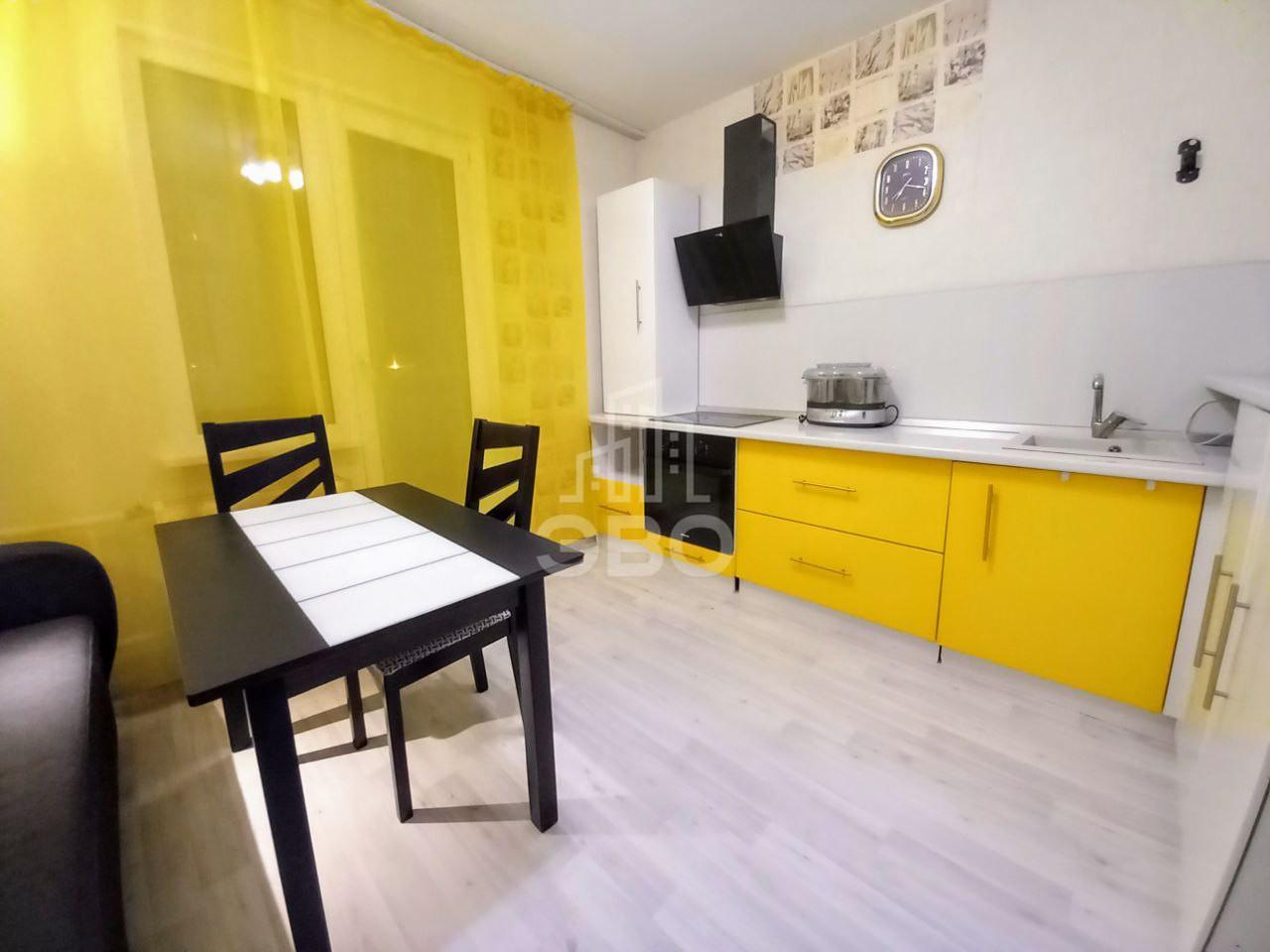 однокомнатная квартира в Санкт-Петербурге по адресу: Богатырский проспект, 52, к 1