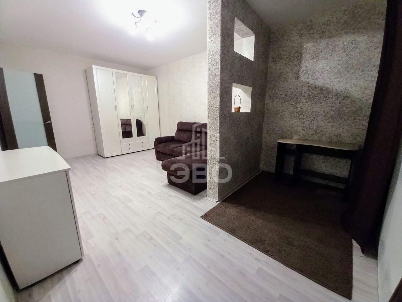 однокомнатная квартира в Санкт-Петербурге по адресу: Богатырский проспект, 52, к 1