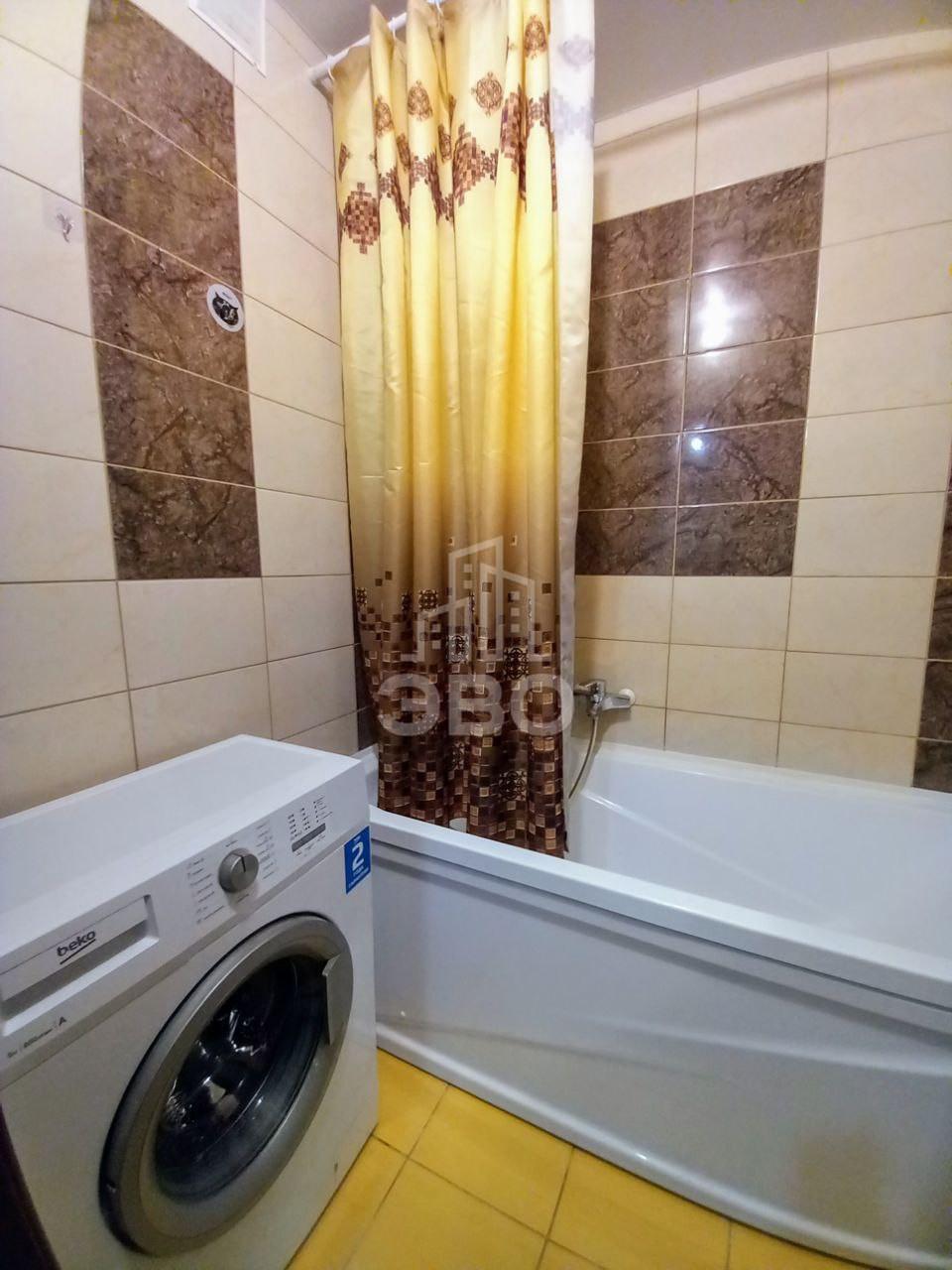 однокомнатная квартира в Санкт-Петербурге по адресу: Богатырский проспект, 52, к 1