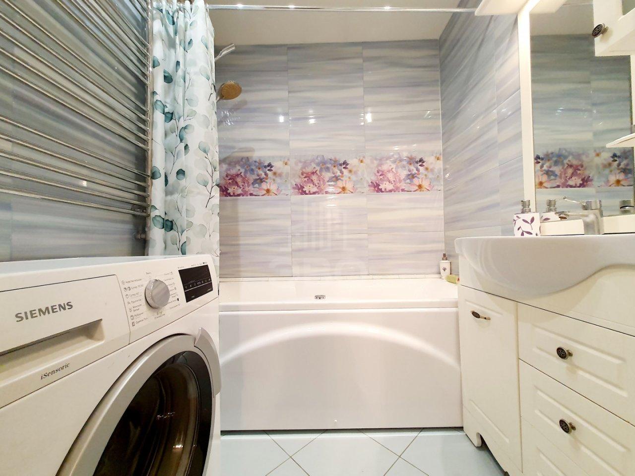 однокомнатная квартира в Санкт-Петербурге по адресу: Маршала Жукова проспект, 41