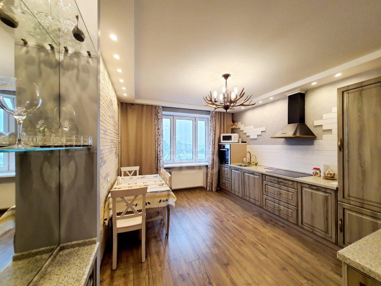 однокомнатная квартира в Санкт-Петербурге по адресу: Маршала Жукова проспект, 41