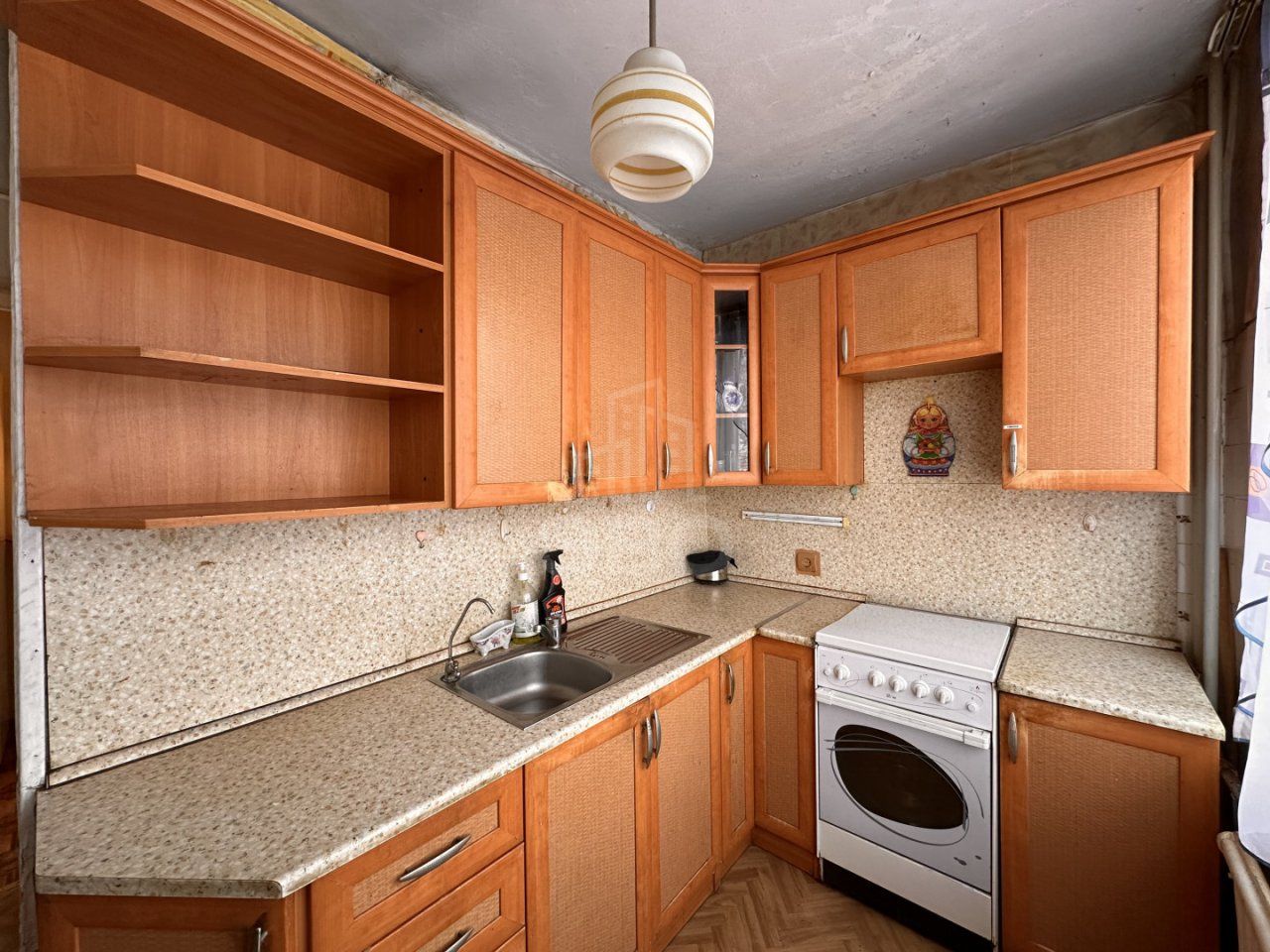 двухкомнатная квартира в Санкт-Петербурге по адресу: Купчинская ул., 8, к 1