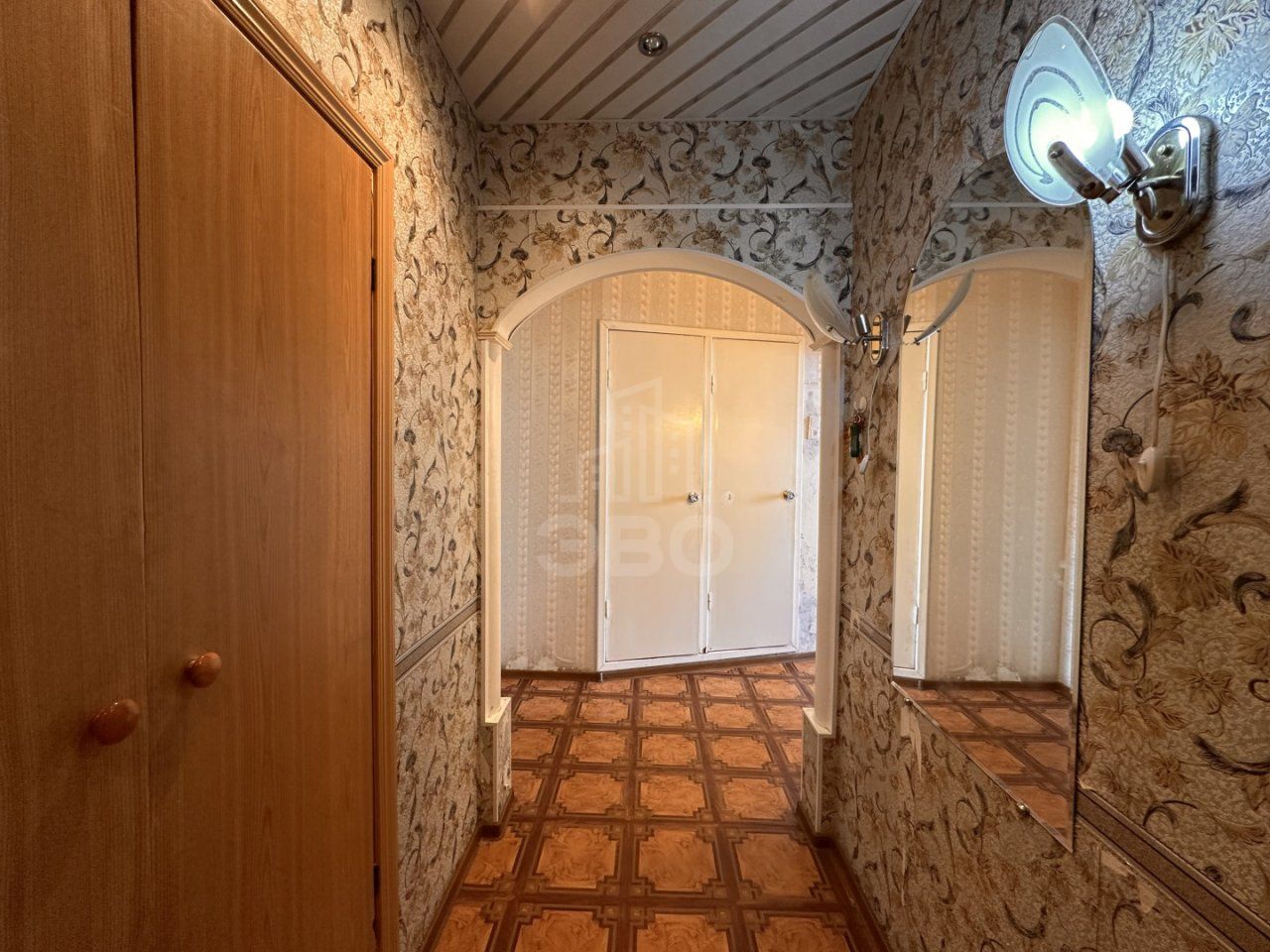 двухкомнатная квартира в Санкт-Петербурге по адресу: Купчинская ул., 8, к 1