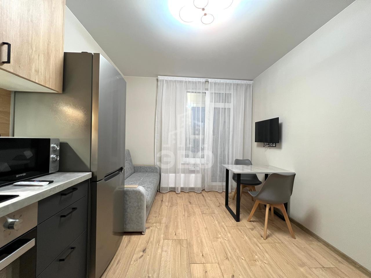 однокомнатная квартира в Санкт-Петербурге по адресу: Планерная ул., 87, к 1