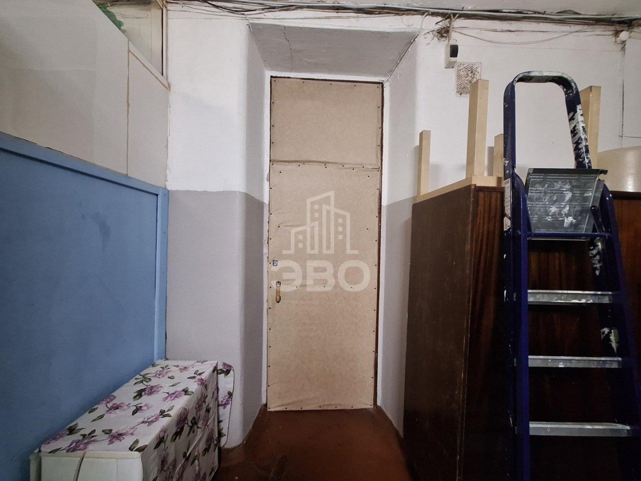 комната в Санкт-Петербурге по адресу: Нарвский проспект, 9, к 3