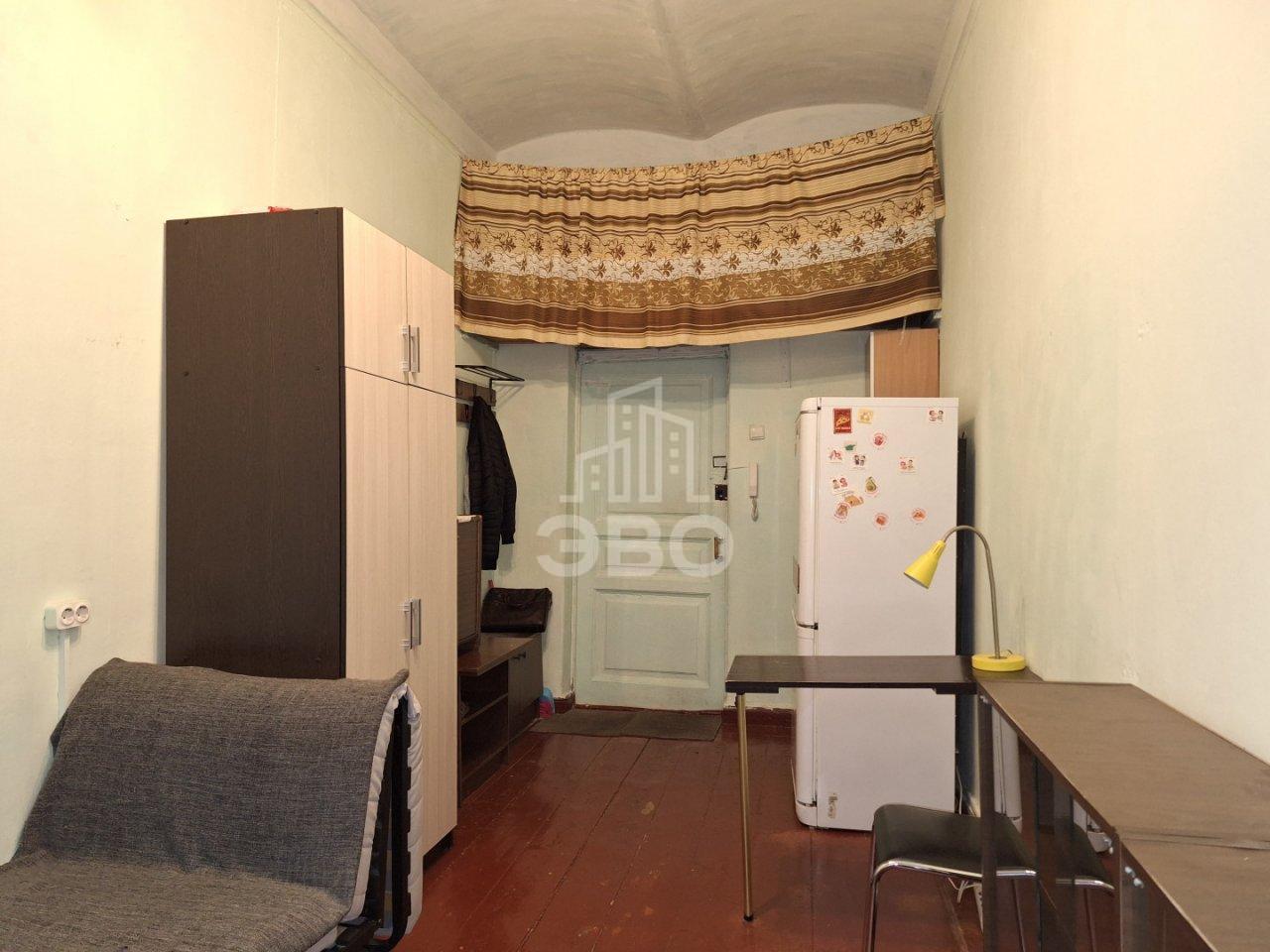 комната в Санкт-Петербурге по адресу: Нарвский проспект, 9, к 3