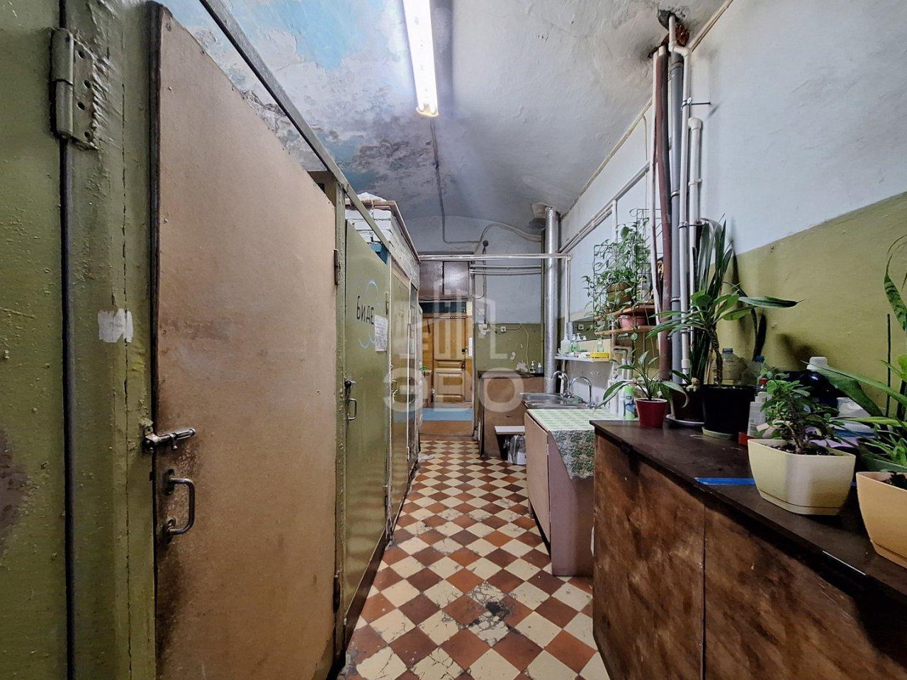 комната в Санкт-Петербурге по адресу: Нарвский проспект, 9, к 3