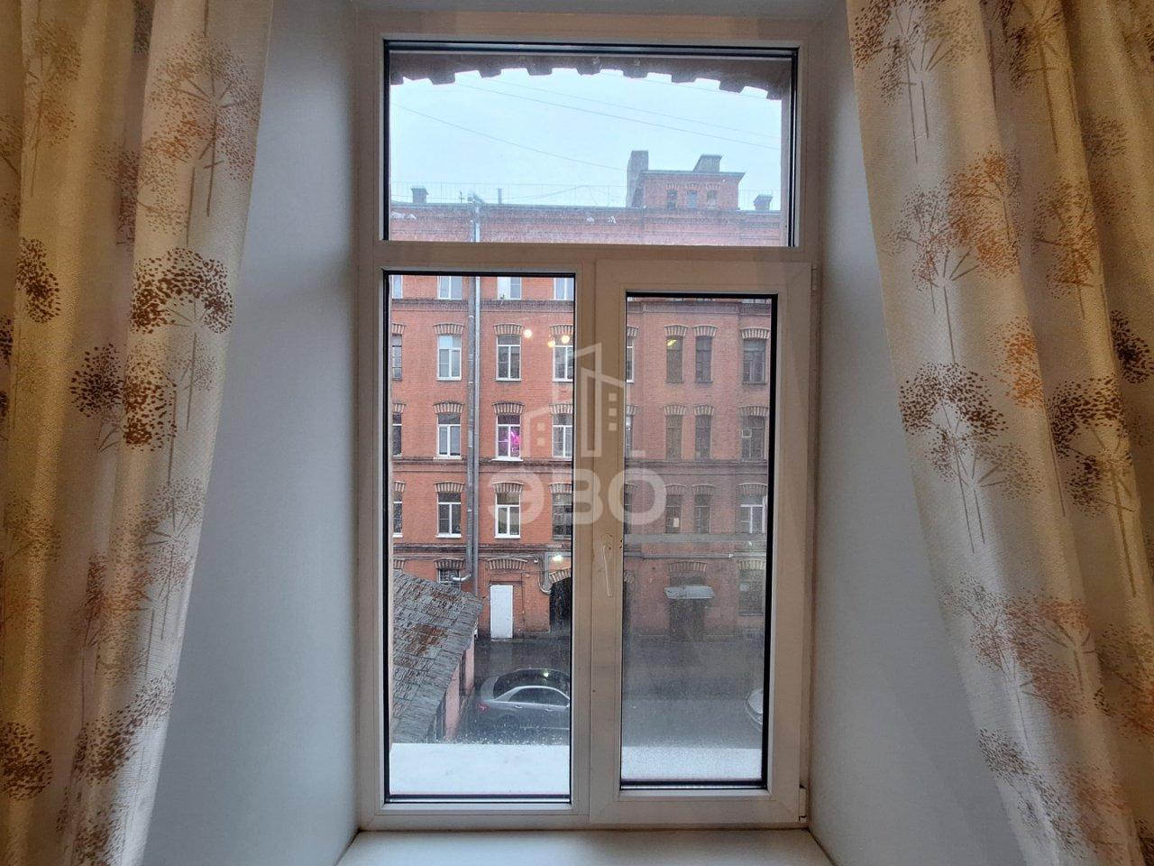 комната в Санкт-Петербурге по адресу: Нарвский проспект, 9, к 3