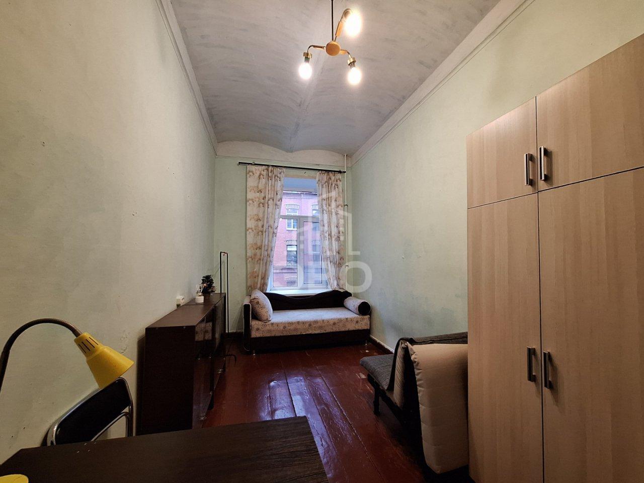 комната в Санкт-Петербурге по адресу: Нарвский проспект, 9, к 3