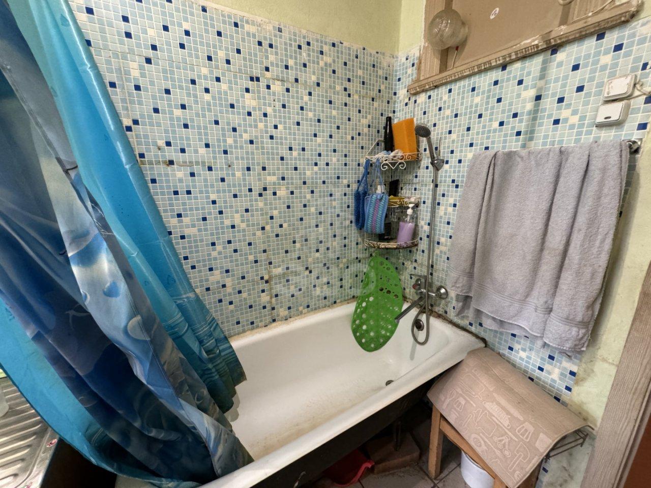 трехкомнатная квартира в Санкт-Петербурге по адресу: Таврическая ул., 31, литера Б