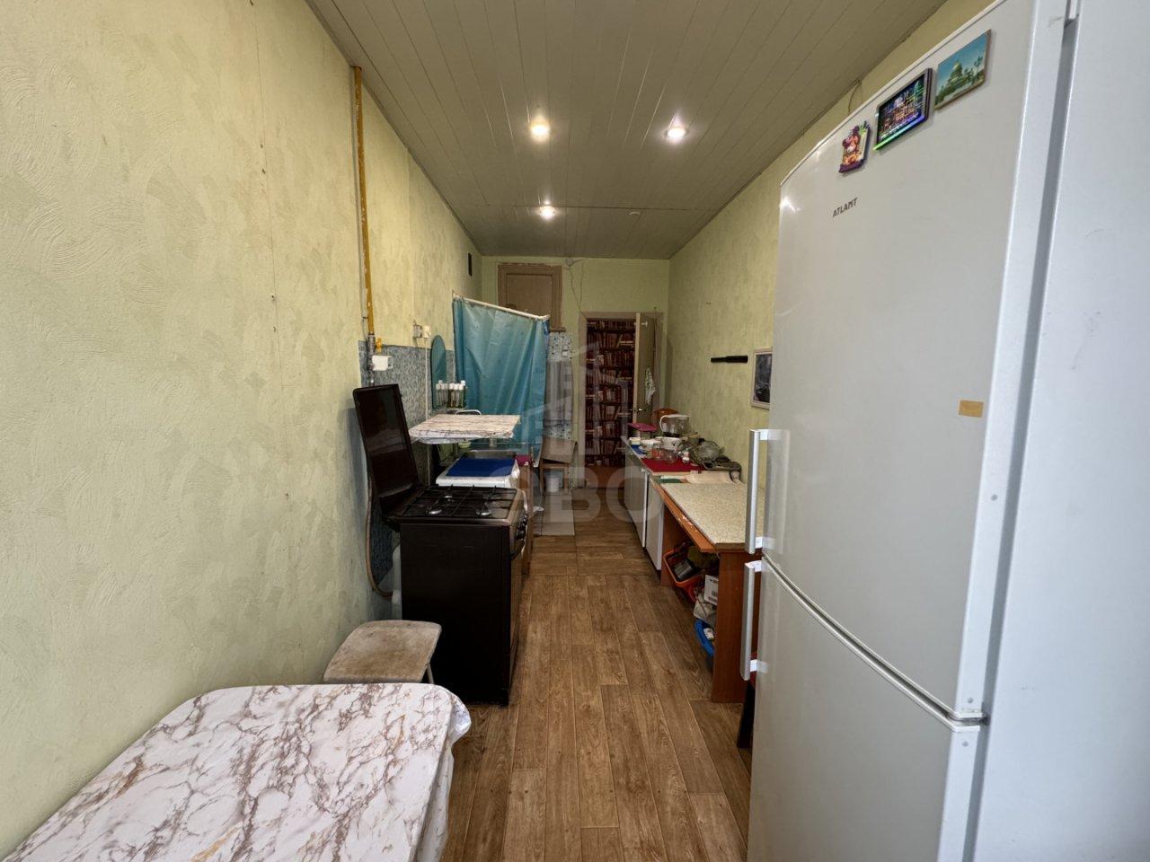 трехкомнатная квартира в Санкт-Петербурге по адресу: Таврическая ул., 31, литера Б