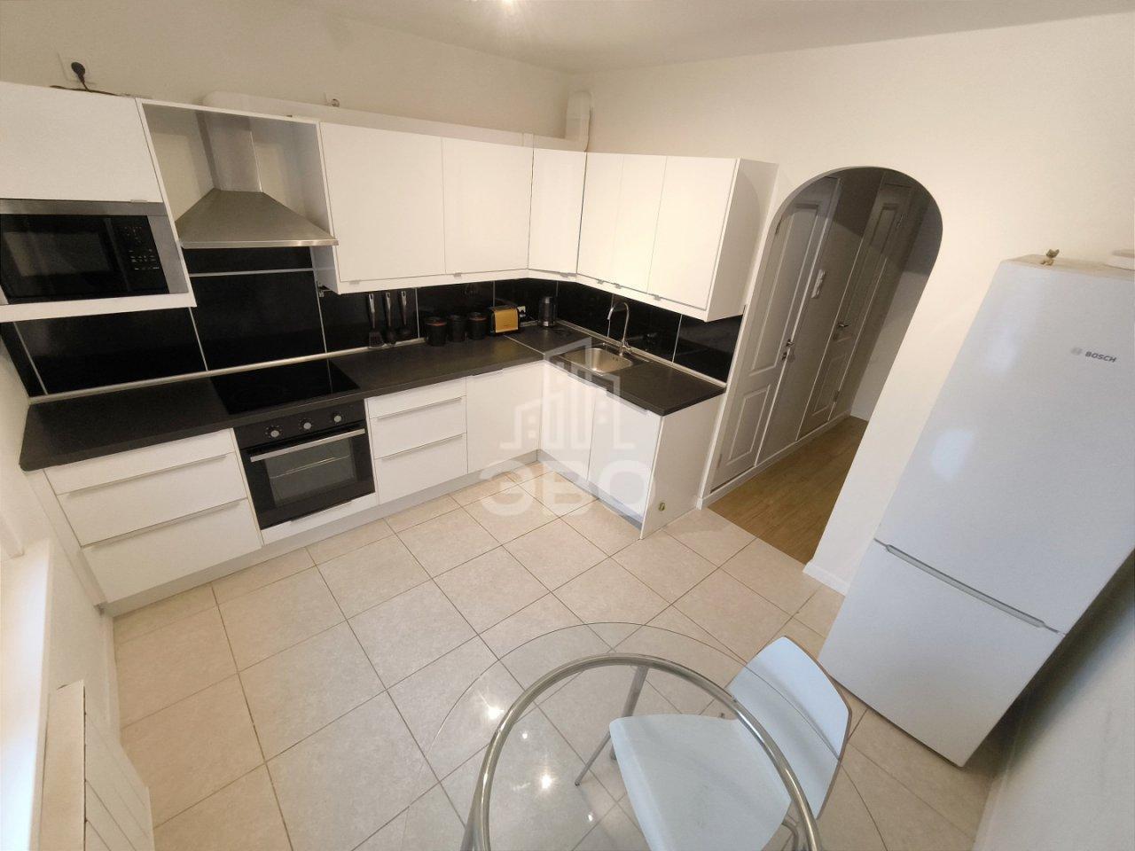 двухкомнатная квартира в Санкт-Петербурге по адресу: Шуваловский проспект, 90, к 1