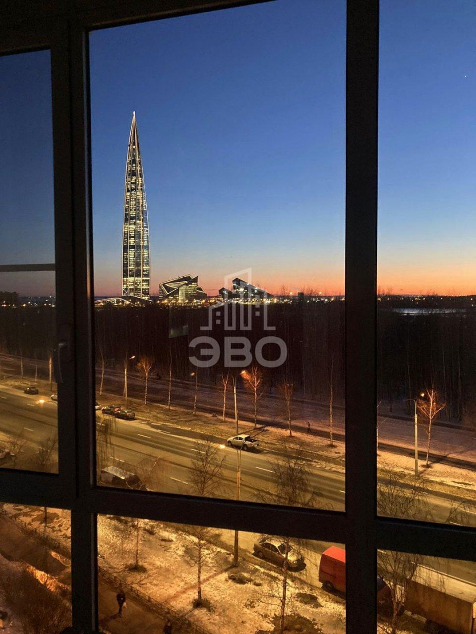 двухкомнатная квартира в Санкт-Петербурге по адресу: Шуваловский проспект, 90, к 1