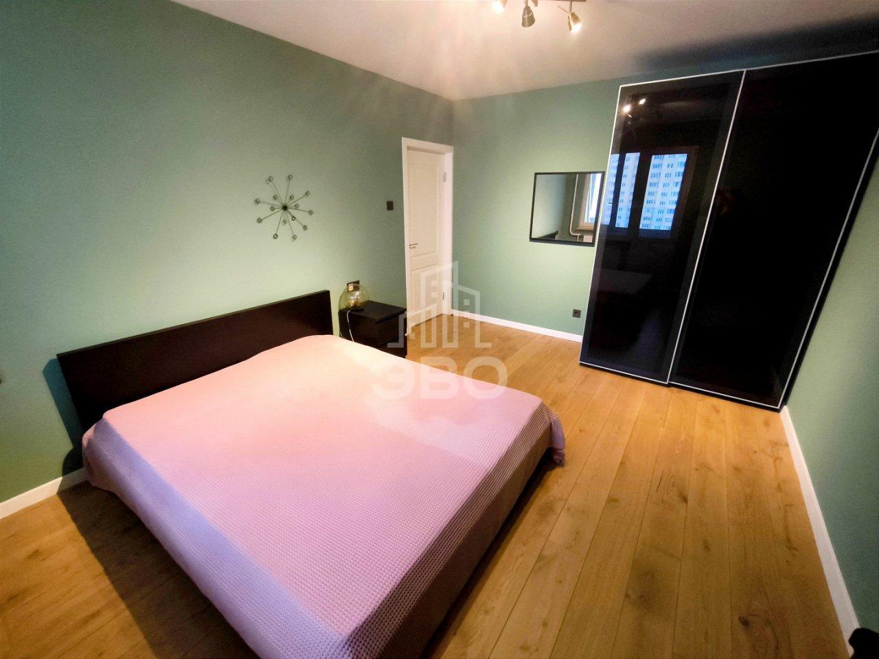 двухкомнатная квартира в Санкт-Петербурге по адресу: Шуваловский проспект, 90, к 1