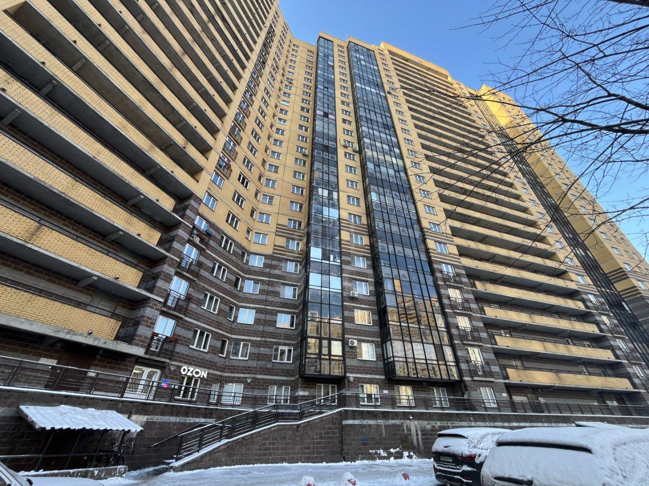 однокомнатная квартира в Санкт-Петербурге по адресу: Михаила Дудина ул., 25, к 1