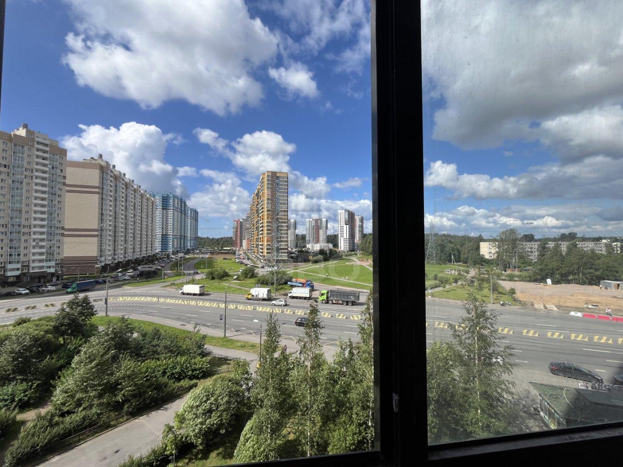 однокомнатная квартира в Санкт-Петербурге по адресу: Михаила Дудина ул., 25, к 1