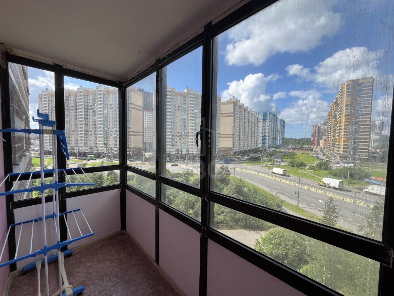 однокомнатная квартира в Санкт-Петербурге по адресу: Михаила Дудина ул., 25, к 1