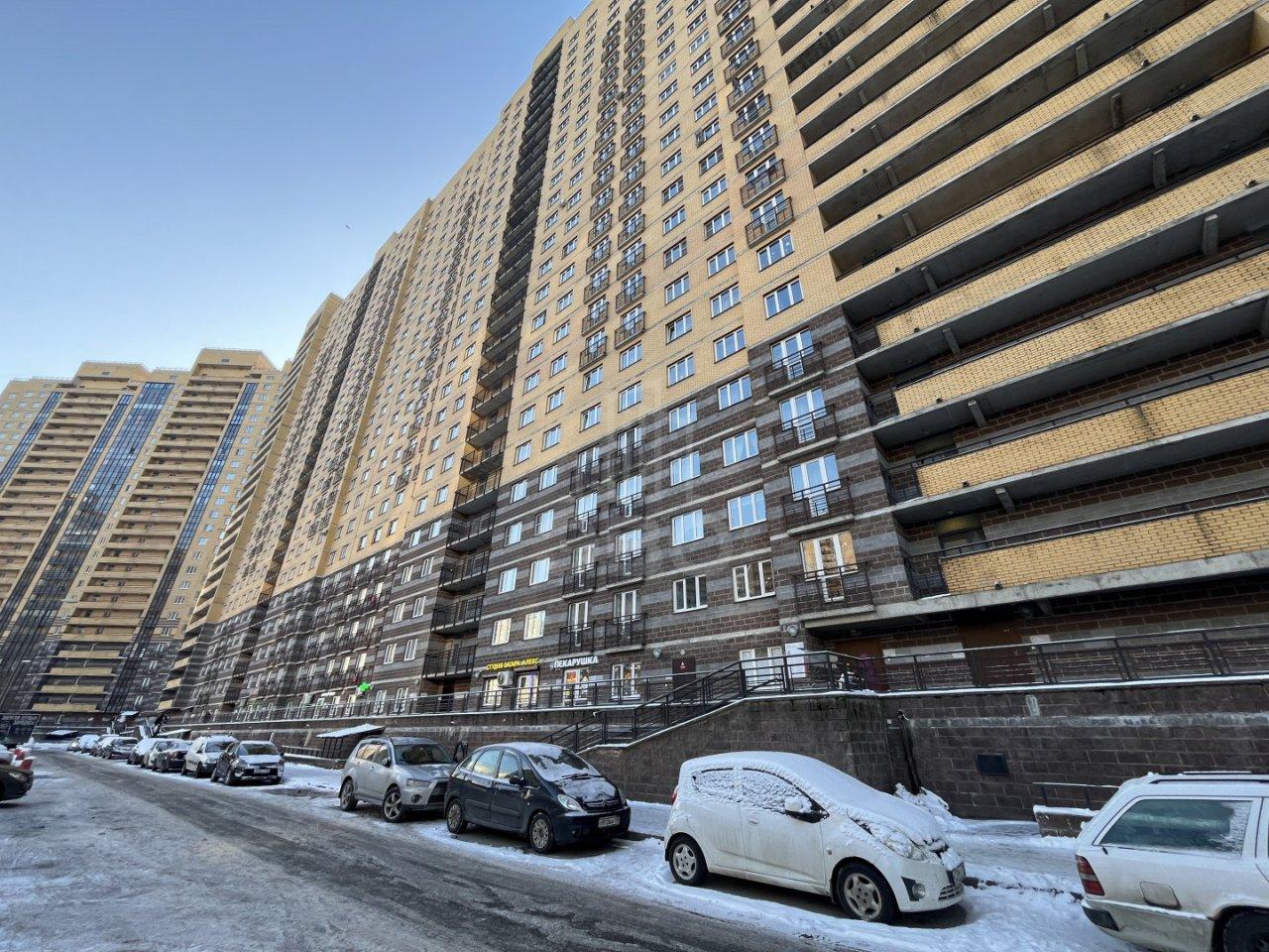 однокомнатная квартира в Санкт-Петербурге по адресу: Михаила Дудина ул., 25, к 1