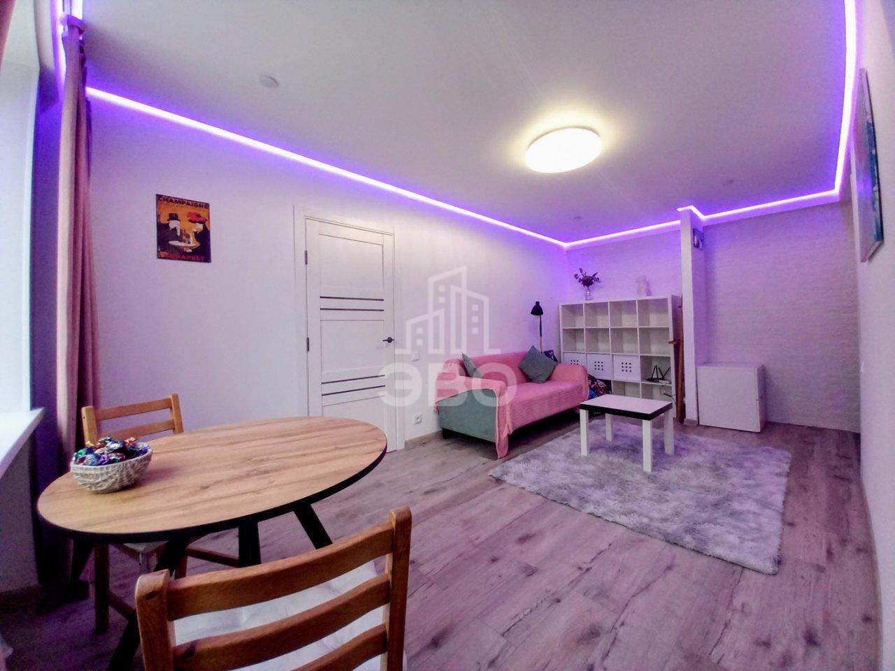 двухкомнатная квартира в Санкт-Петербурге по адресу: Ланское ш., 16, к 4