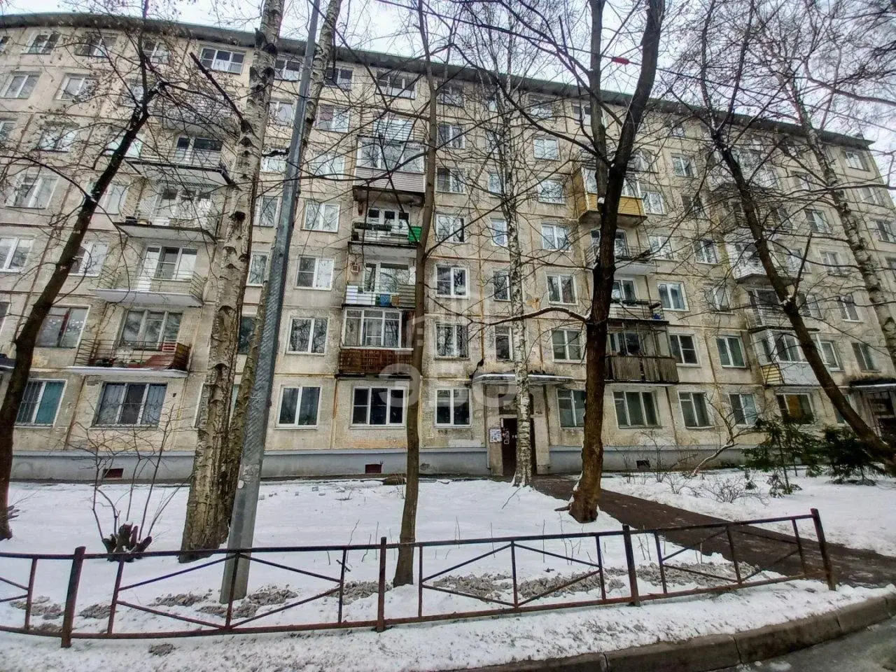 двухкомнатная квартира в Санкт-Петербурге по адресу: Ланское ш., 16, к 4