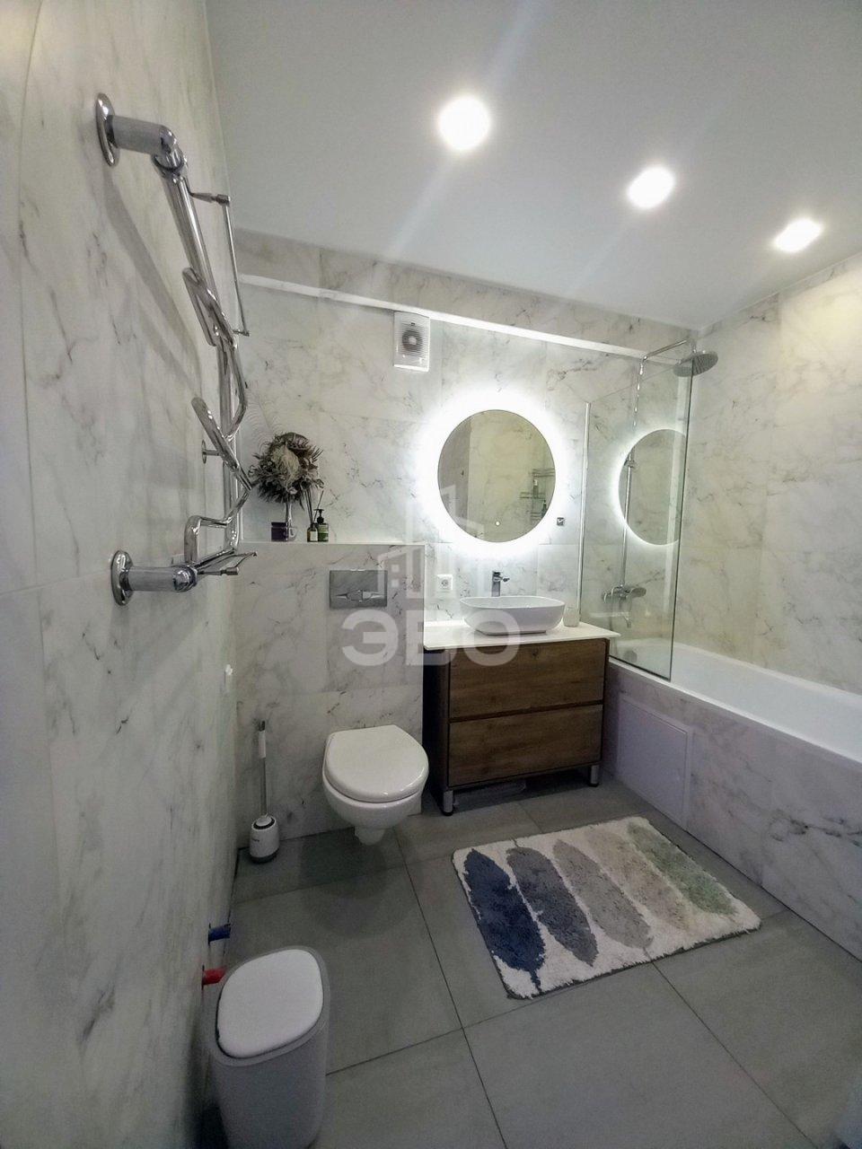 двухкомнатная квартира в Санкт-Петербурге по адресу: Ланское ш., 16, к 4