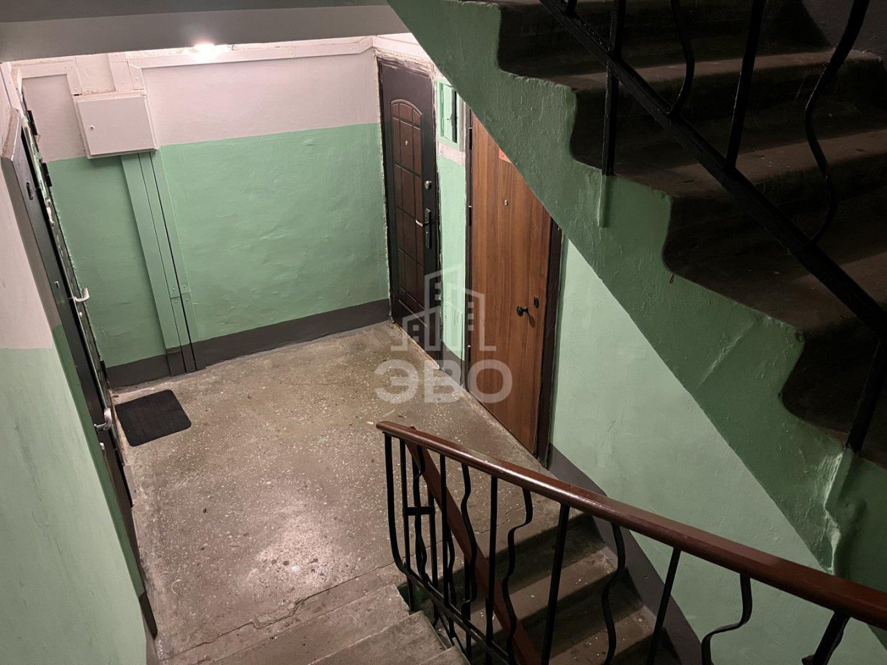 однокомнатная квартира в Санкт-Петербурге по адресу: Плановая ул., 16, к А