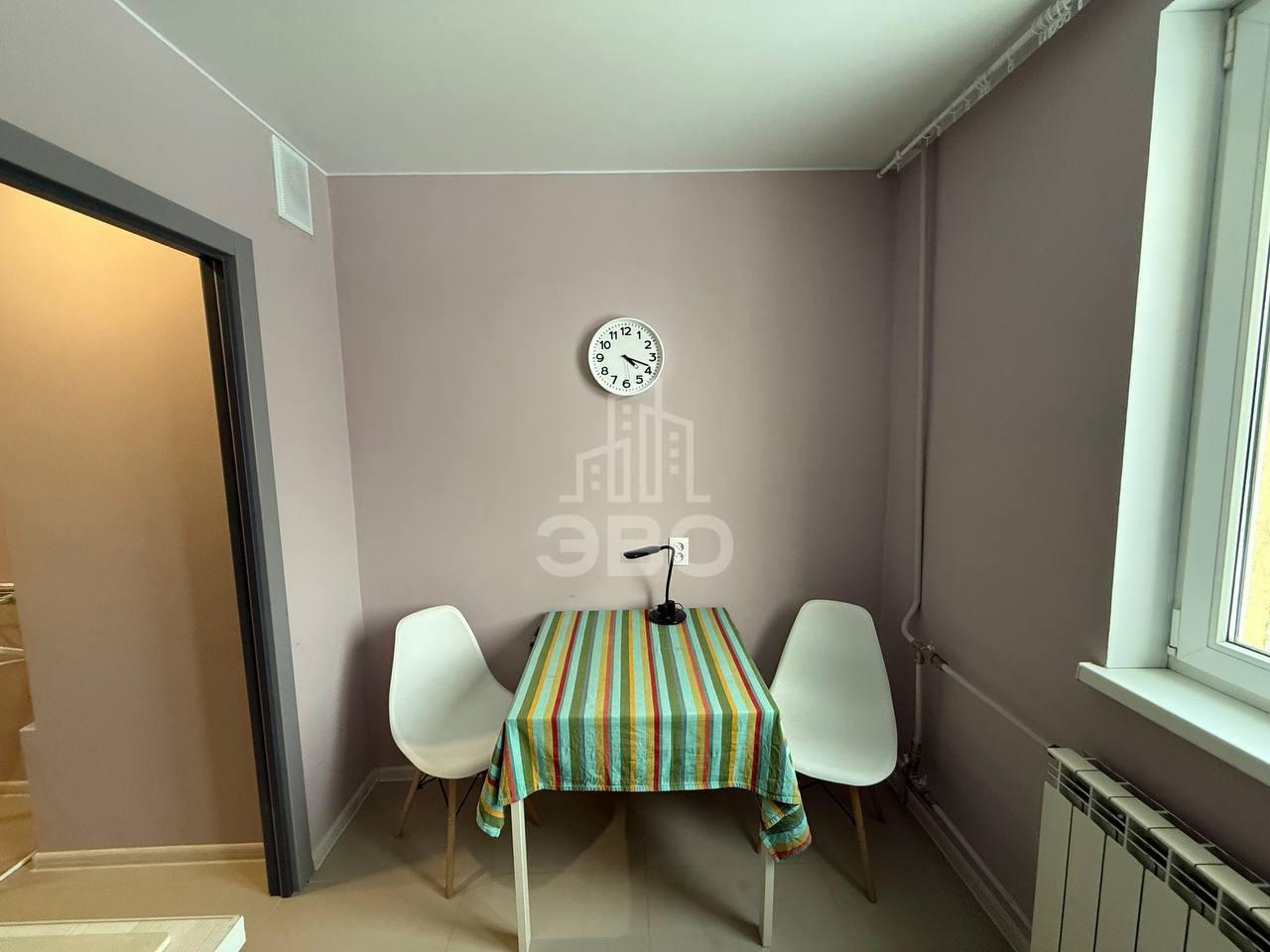 однокомнатная квартира в Санкт-Петербурге по адресу: Клубный пер., 5