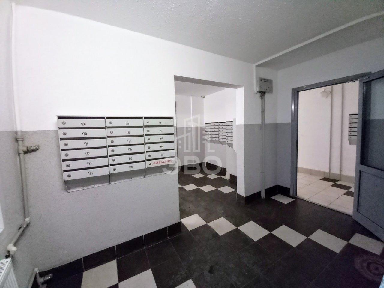 двухкомнатная квартира в Санкт-Петербурге по адресу: Серебристый б-р., 23, к 2