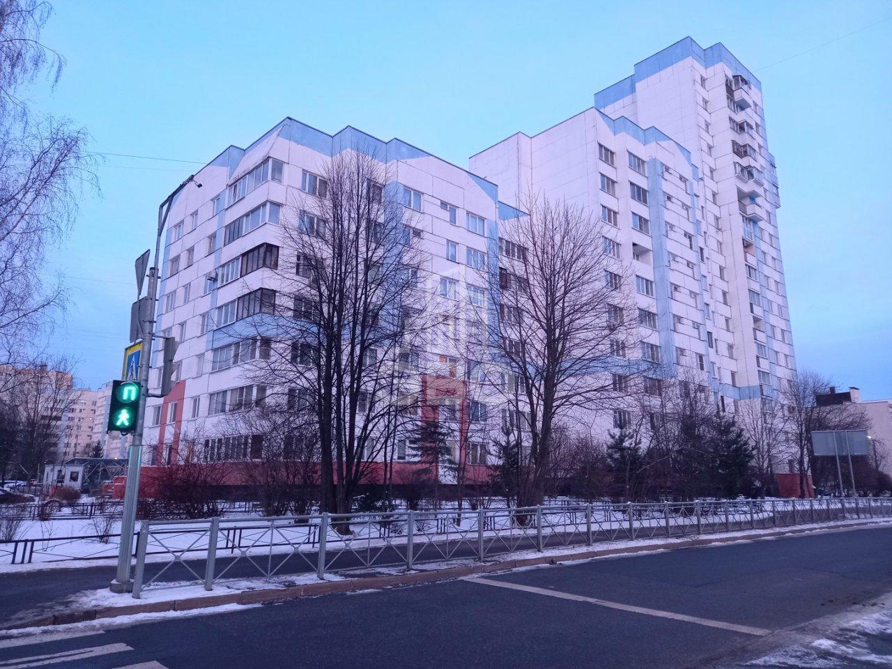 двухкомнатная квартира в Санкт-Петербурге по адресу: Серебристый б-р., 23, к 2