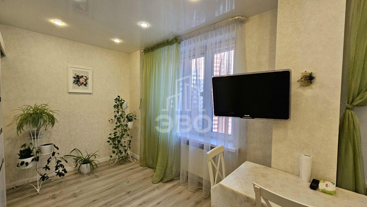 однокомнатная квартира в Санкт-Петербурге по адресу: Загребский б-р., 9