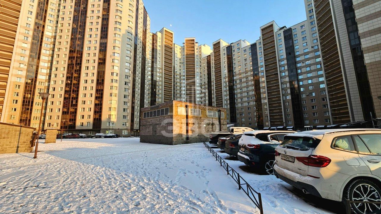 однокомнатная квартира в Санкт-Петербурге по адресу: Загребский б-р., 9