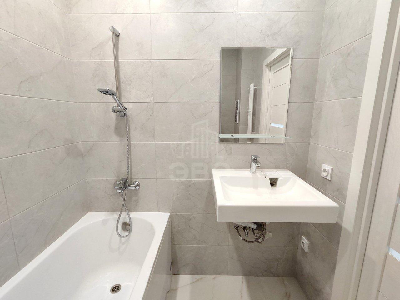 однокомнатная квартира в Санкт-Петербурге по адресу: Чирикова ул., 5, строение 1