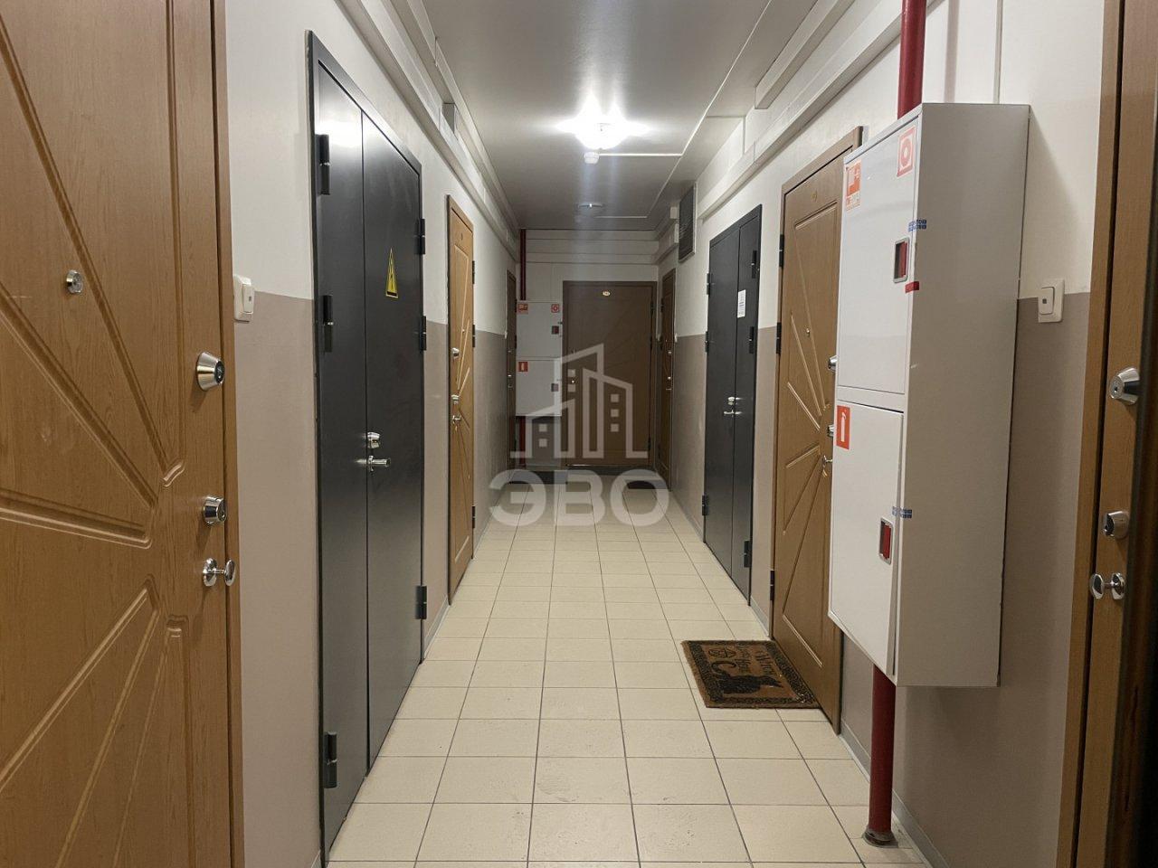 однокомнатная квартира в Санкт-Петербурге по адресу: Реки Смоленки наб., 35, к 1