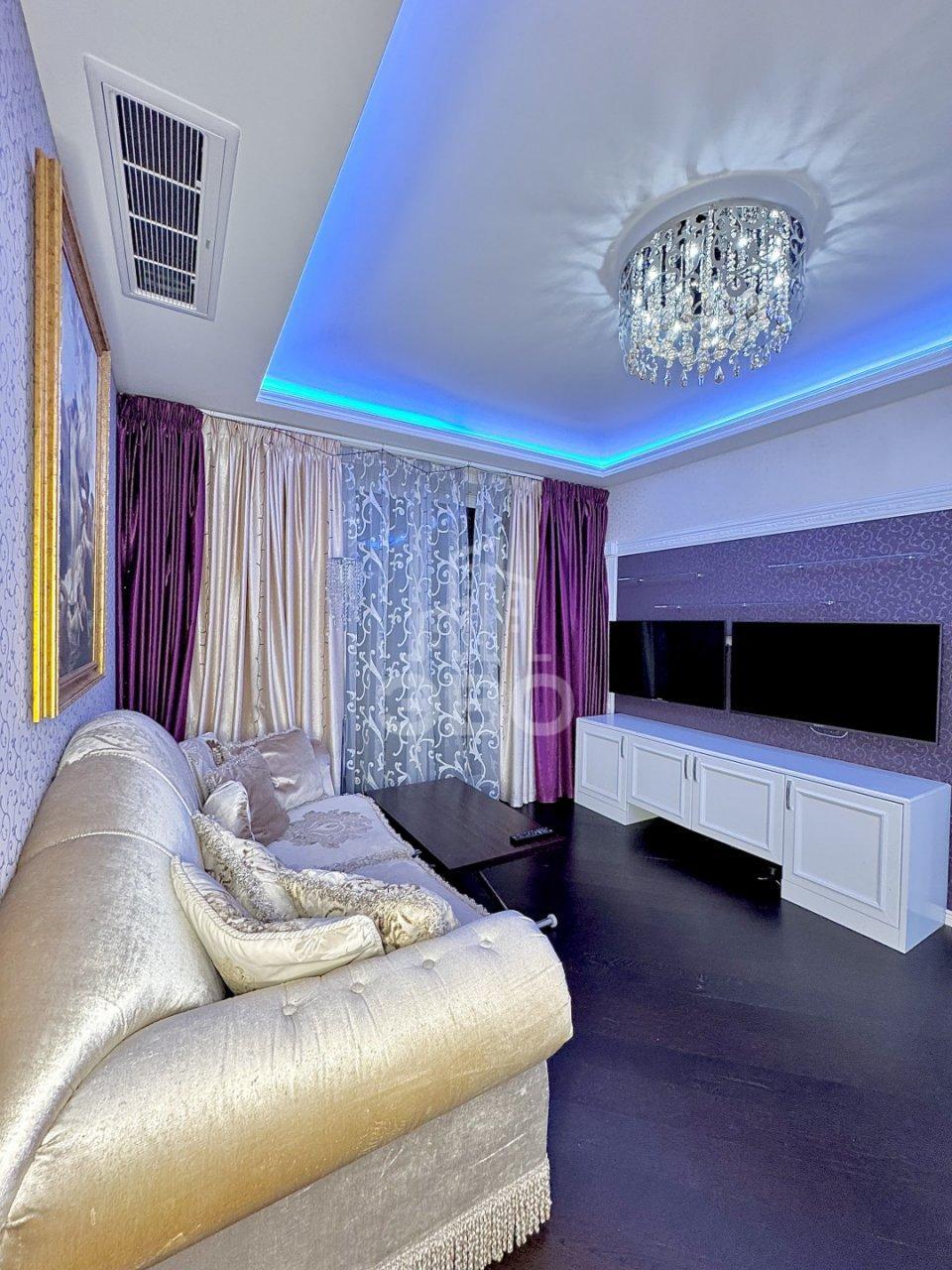 однокомнатная квартира в Санкт-Петербурге по адресу: Реки Смоленки наб., 35, к 1