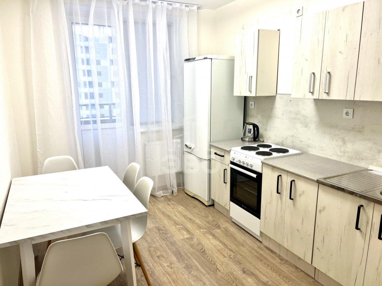 однокомнатная квартира в Санкт-Петербурге по адресу: Шоссе в Лаврики ул., 72, к 1