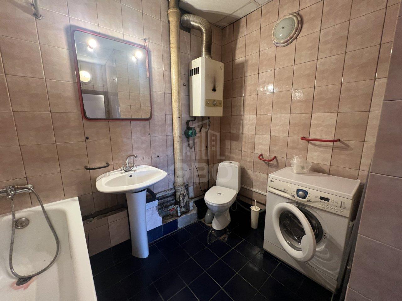 трехкомнатная квартира в Санкт-Петербурге по адресу: Панфилова ул., 26