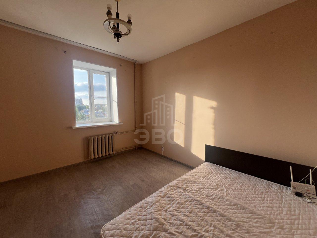 трехкомнатная квартира в Санкт-Петербурге по адресу: Панфилова ул., 26