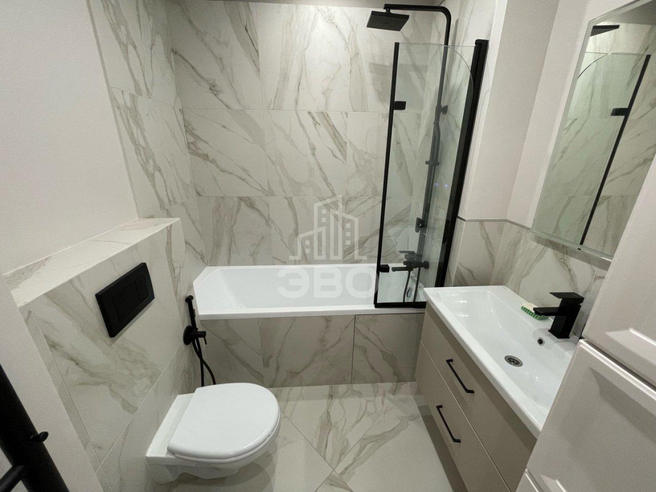 трехкомнатная квартира в Санкт-Петербурге по адресу: Вазаский пер., 3