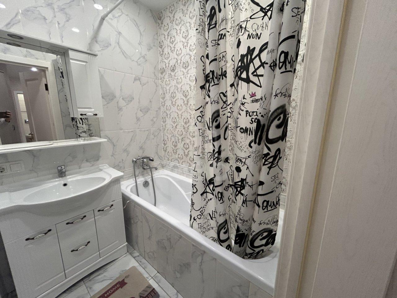 двухкомнатная квартира в Ленинградской области по адресу: Пражская ул., 12