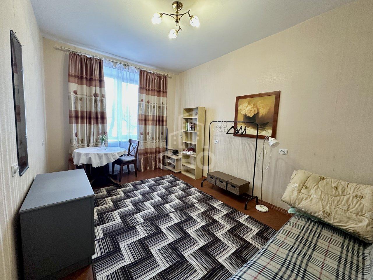 комната в Санкт-Петербурге по адресу: Нежинская ул., 4