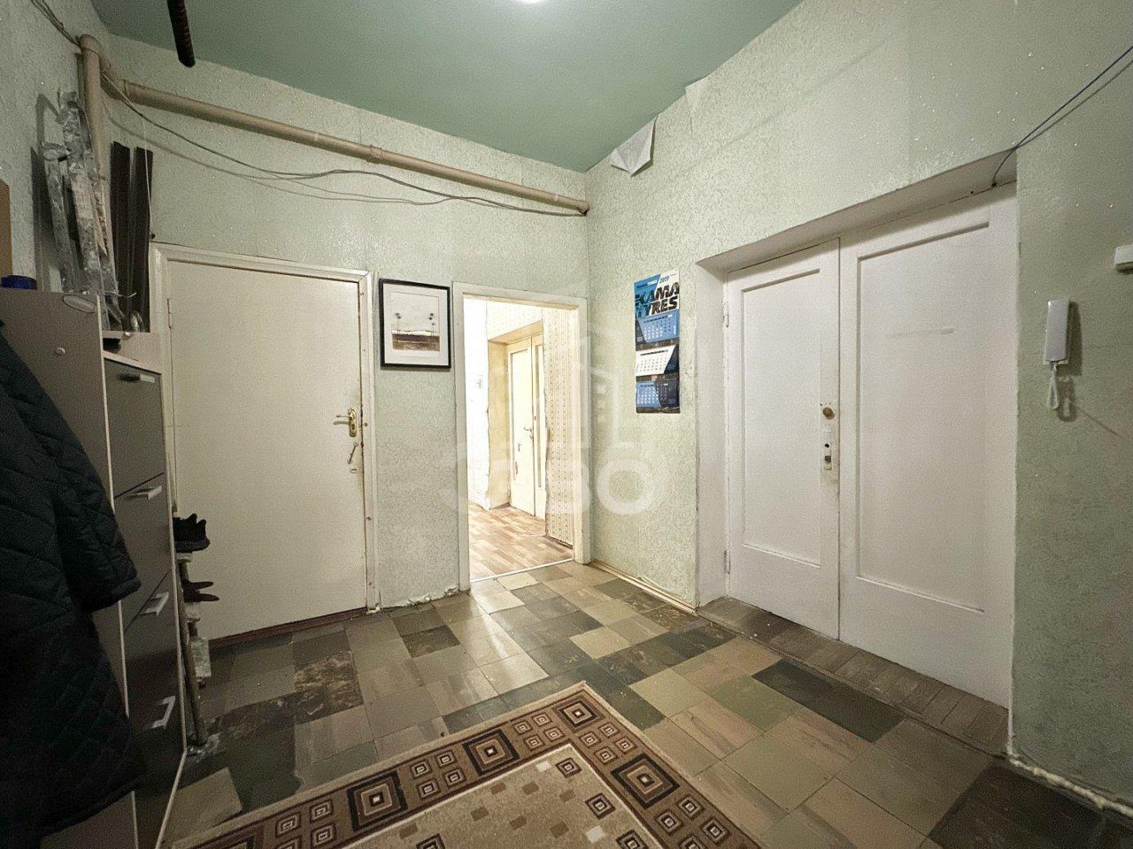 комната в Санкт-Петербурге по адресу: Нежинская ул., 4