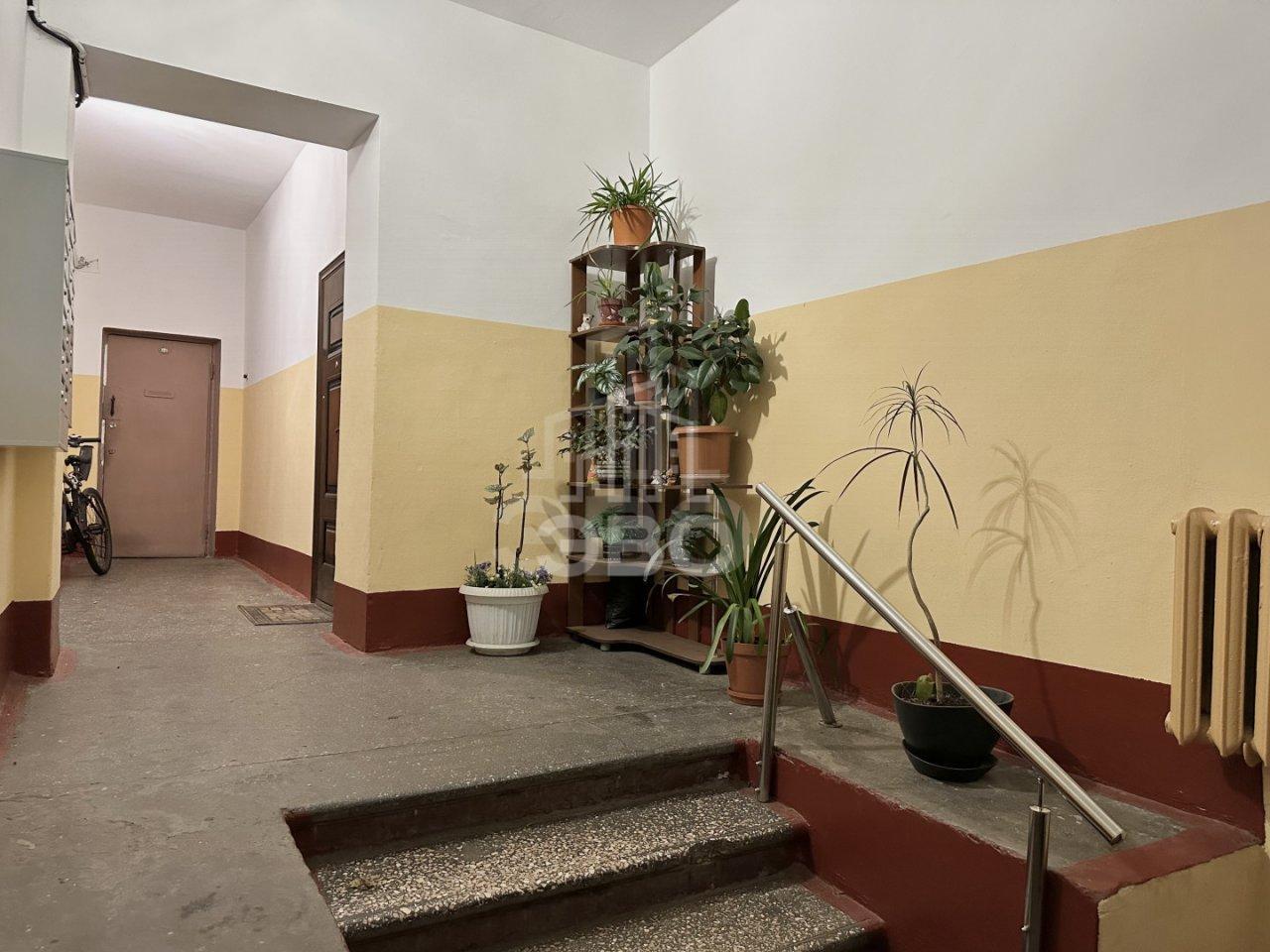 комната в Санкт-Петербурге по адресу: Нежинская ул., 4