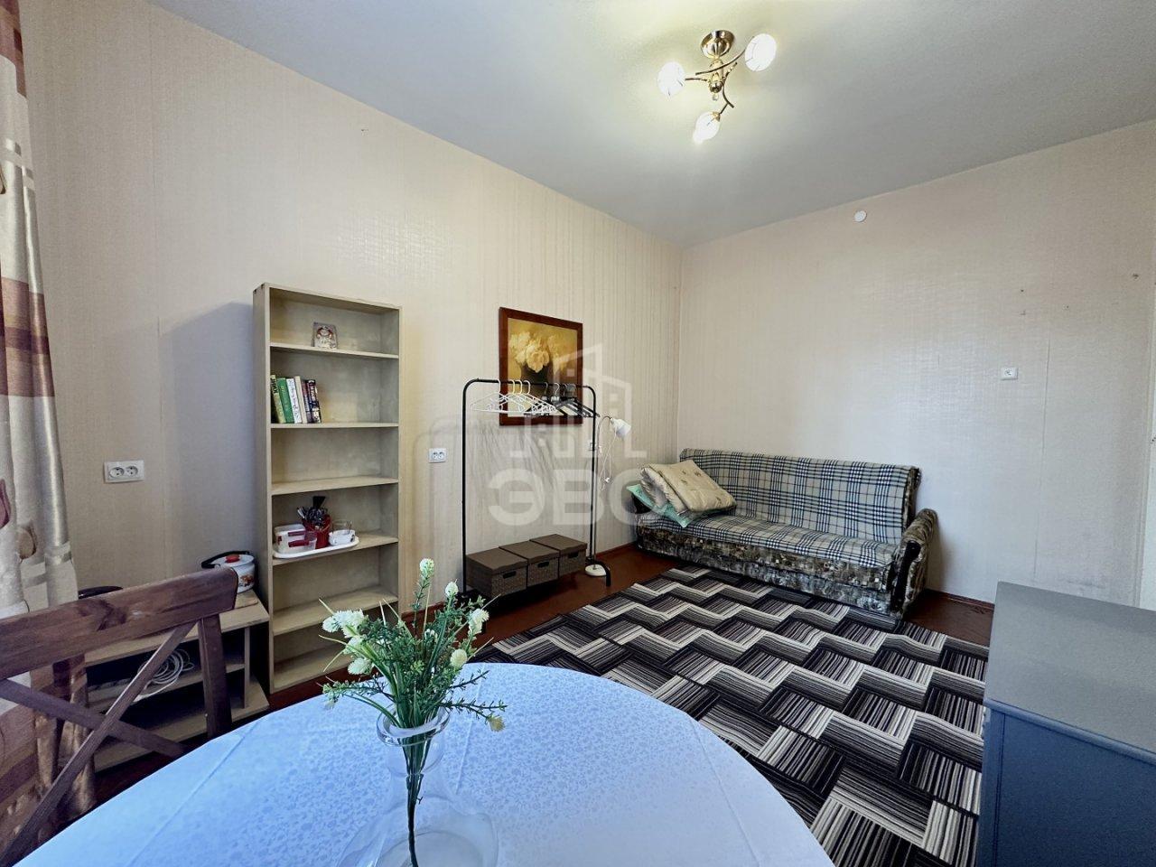 комната в Санкт-Петербурге по адресу: Нежинская ул., 4