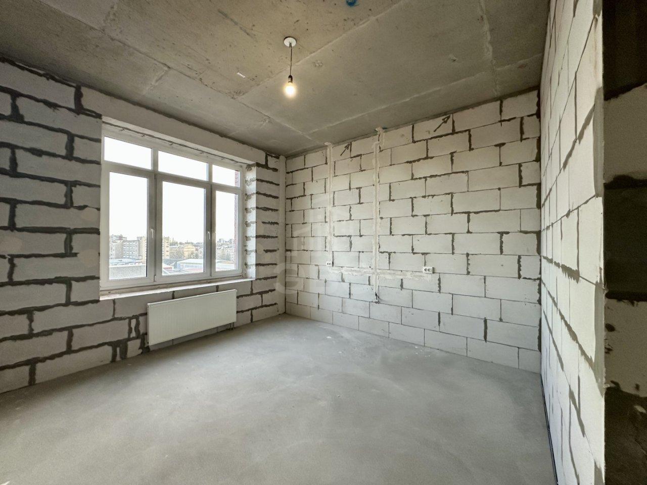 однокомнатная квартира в Санкт-Петербурге по адресу: Обуховской Обороны проспект, 70, к 4, строение 1